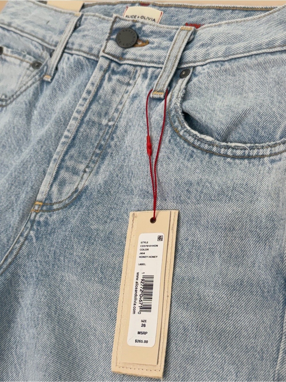Alice + Olivia Amazing High Rise Boyfriend Distressed Straight Leg Jeans Size 26 - Picture 10 of 14